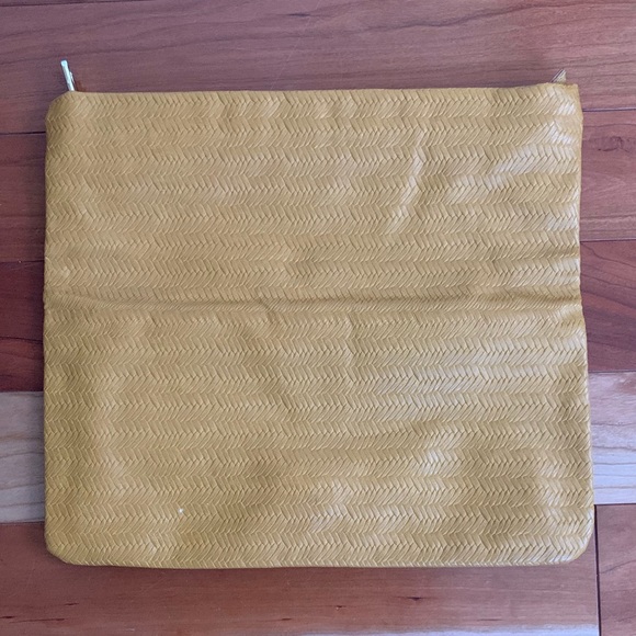 Steve Madden Clutch - Picture 3 of 5